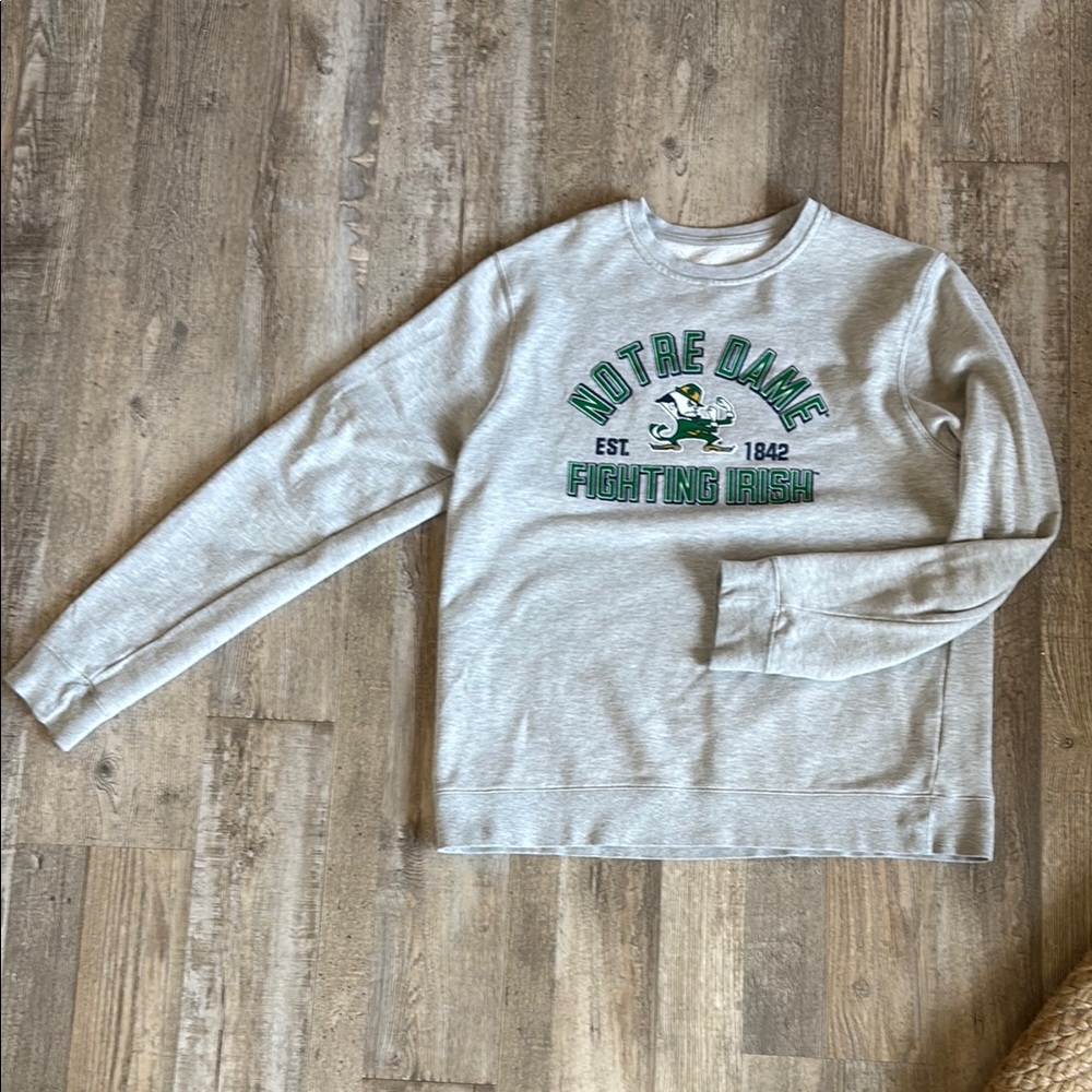 Vintage Notre Dame Fighting Irish Sweatshirt